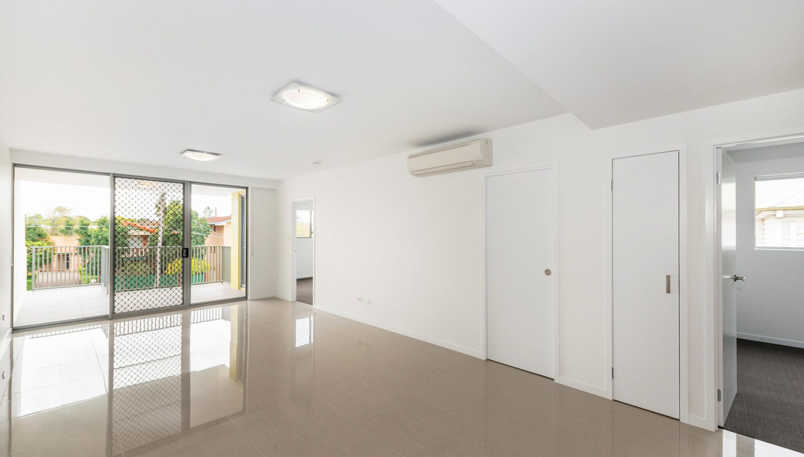 Main listing image for 2/28 Skew St, Sherwood  QLD  4075