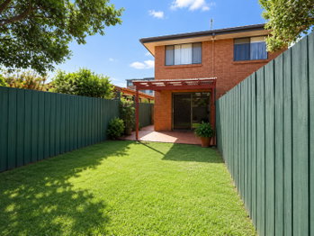 Image 4 for 2/24 Fourth Ave, Palm Beach  QLD  4221