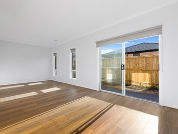 Image 6 for 32 Burgess St, Mernda  VIC  3754