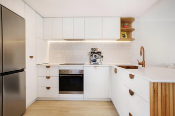 Image 3 for 4/33-37 Cronulla Ave, Mermaid Beach  QLD  4218