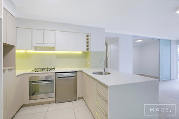 Image 3 for 207/14 Merivale St, South Brisbane  QLD  4101