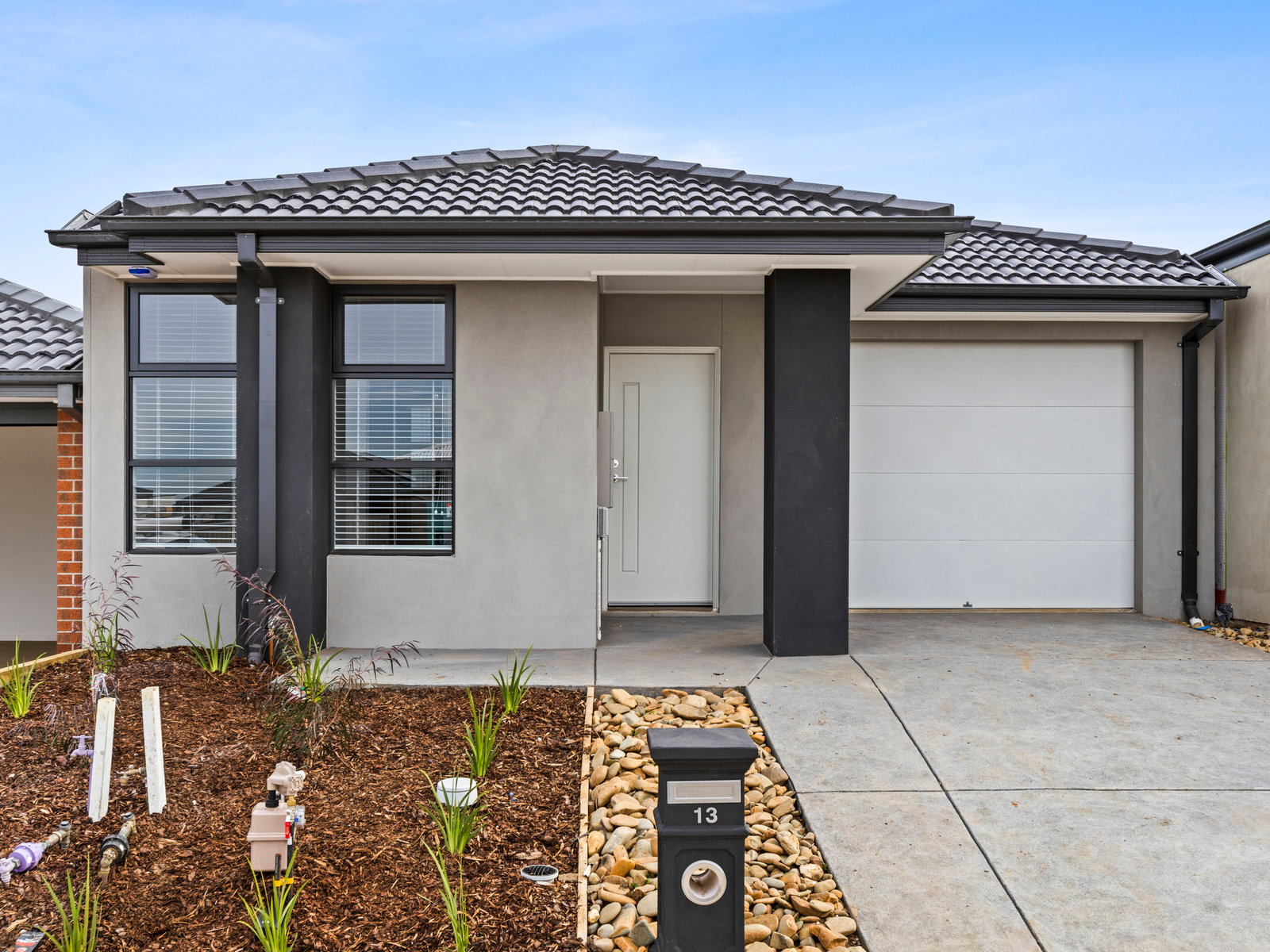 Main listing image for 13 Jetty St, Armstrong Creek  VIC  3217