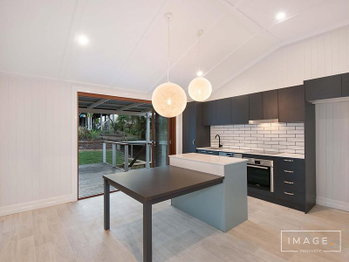 Image 5 for 12 Scott St, Red Hill  QLD  4059