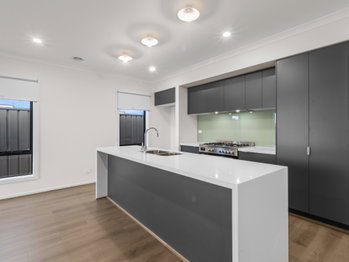 Image 3 for 14 Buangor Ave, Wollert  VIC  3750