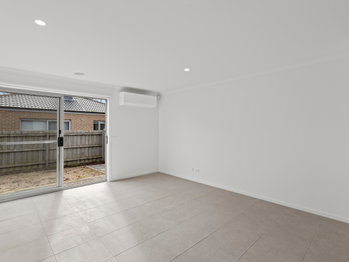 Image 5 for 121 Greyjoy Rd, Charlemont  VIC  3217