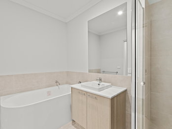 Image 3 for 9 Frangipani Avenue, Charlemont  VIC  3217