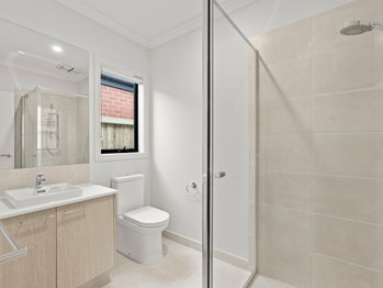 Image 5 for 9 Frangipani Avenue, Charlemont  VIC  3217