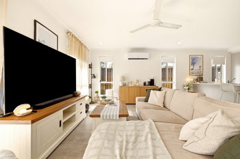 Image 3 for 20 Chervil Drive, Greenbank  QLD  4124