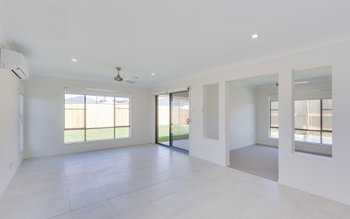 Image 3 for 20 Creekstone Avenue, Redbank Plains  QLD  4301