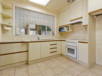Image 4 for 26 Gladwyn Ave, Bentleigh East  VIC  3165
