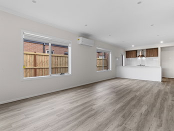 Image 4 for 21 Fuchsia Street, Wollert  VIC  3750