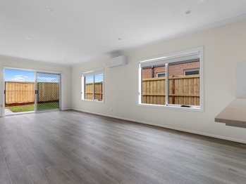 Image 5 for 21 Fuchsia Street, Wollert  VIC  3750