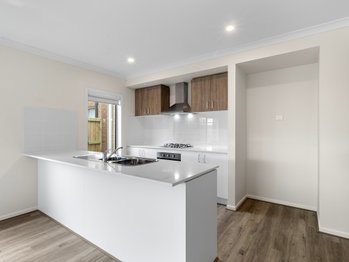 Image 3 for 21 Fuchsia Street, Wollert  VIC  3750