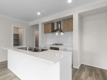 Image 3 for 29 Fuchsia Street, Wollert  VIC  3750