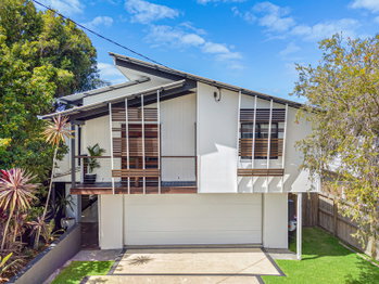Image 4 for 13 Lyon St, Dicky Beach  QLD  4551