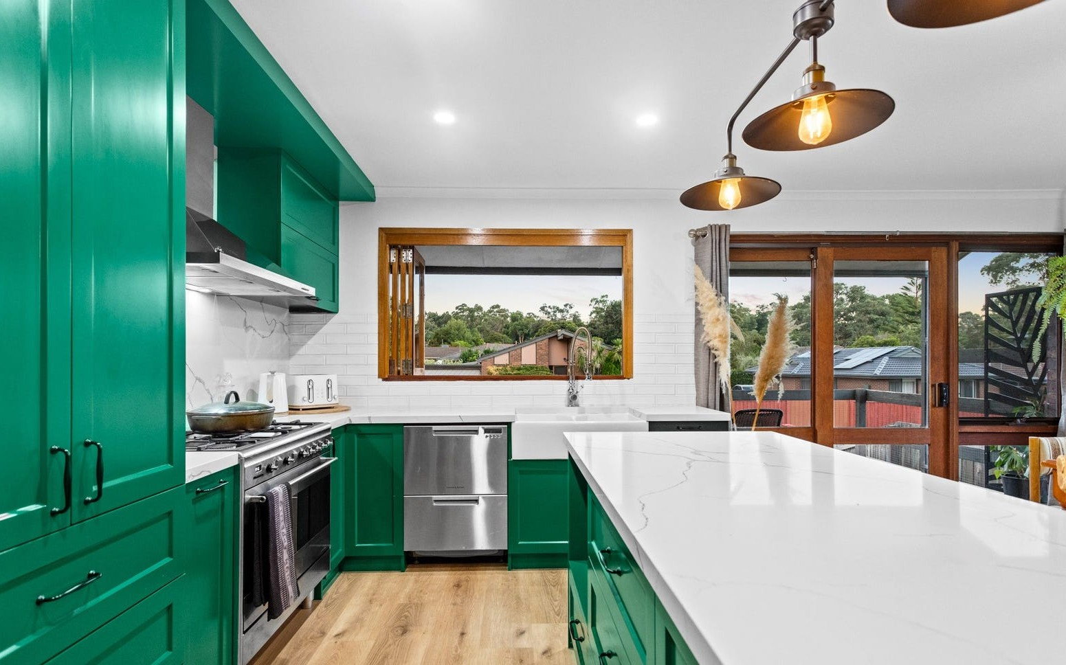 Main listing image for 6 Melaleuca Ct, Frankston  VIC  3199
