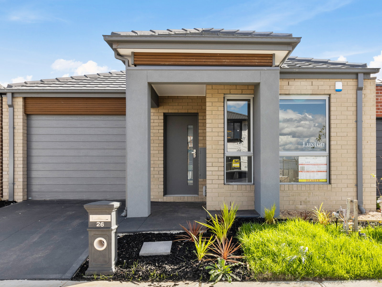 Main listing image for 26 Cockerell St, Tarneit  VIC  3029