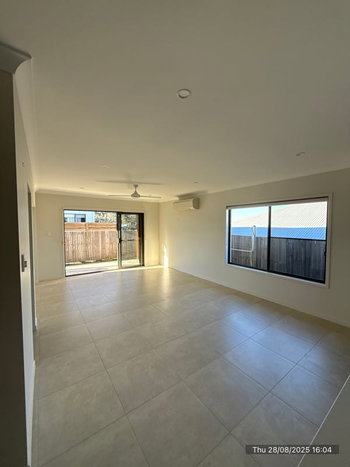 Image 3 for 5 Munich Court, Spring Mountain  QLD  4300