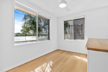 Image 5 for 233 Bradman Ave, Maroochydore  QLD  4558