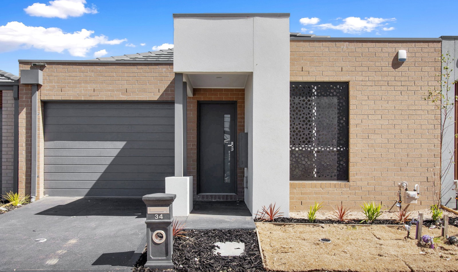 Main listing image for 34 Cockerell Street, Tarneit  VIC  3029