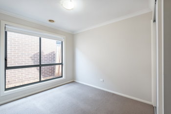 Image 6 for 18 Robinson Dr, Melton South  VIC  3338