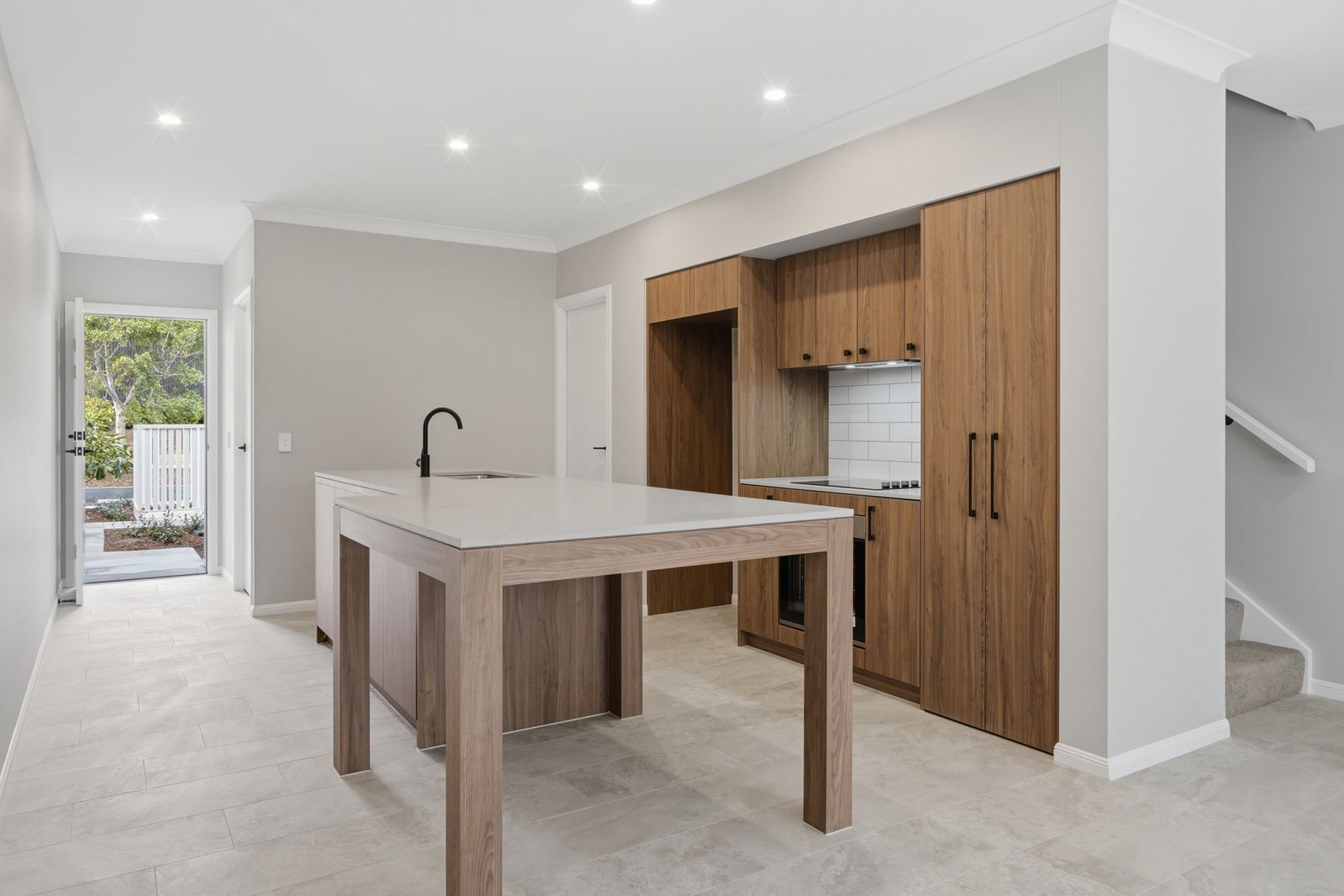 Main listing image for 32/10 Astral Ct, Flinders View  QLD  4305