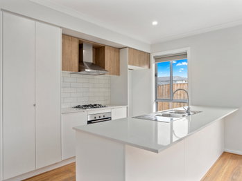 Image 6 for 14 Finn Wy, Tarneit  VIC  3029