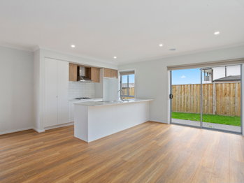 Image 3 for 14 Finn Wy, Tarneit  VIC  3029