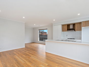 Image 5 for 14 Finn Wy, Tarneit  VIC  3029
