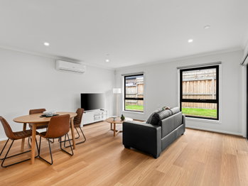 Image 3 for 15 Frost Dr, Charlemont  VIC  3217