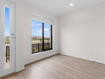 Image 3 for 52 Koodya Street, Mambourin  VIC  3024