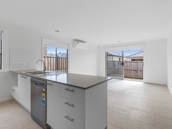 Image 6 for 45 Ryder St, Charlemont  VIC  3217