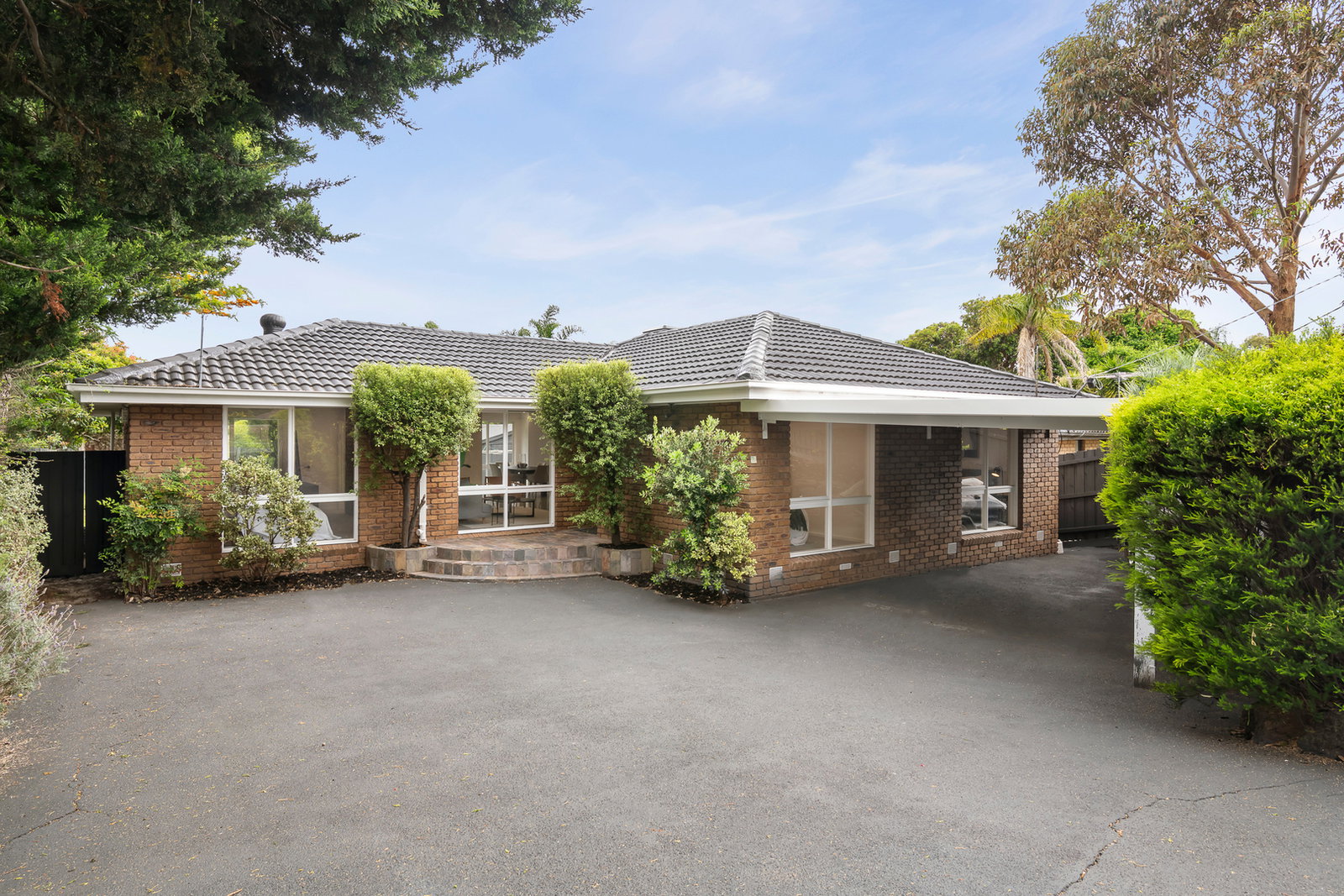 Main listing image for 14 Lee St, Frankston  VIC  3199
