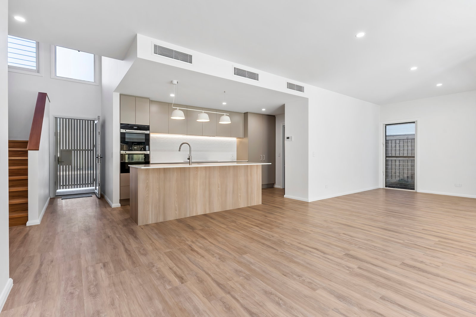 Main listing image for 5/27 Ngungun St, Dicky Beach  QLD  4551