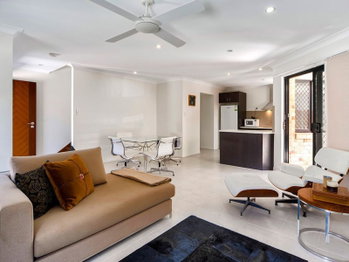 Image 3 for 2/108 Elizabeth Ave, Clontarf  QLD  4019
