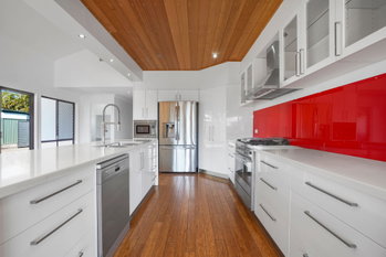 Image 6 for 748 Nerang Broadbeach Rd, Carrara  QLD  4211