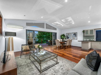 Image 5 for 66 Temple St, Coorparoo  QLD  4151
