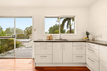 Image 6 for 223 Blackstone Rd, Silkstone  QLD  4304