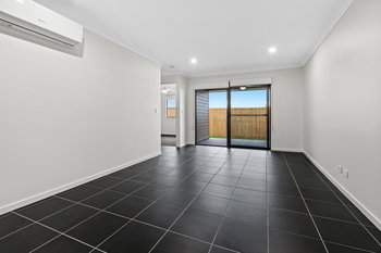 Image 5 for 1/15 Palmview St, Ripley  QLD  4306