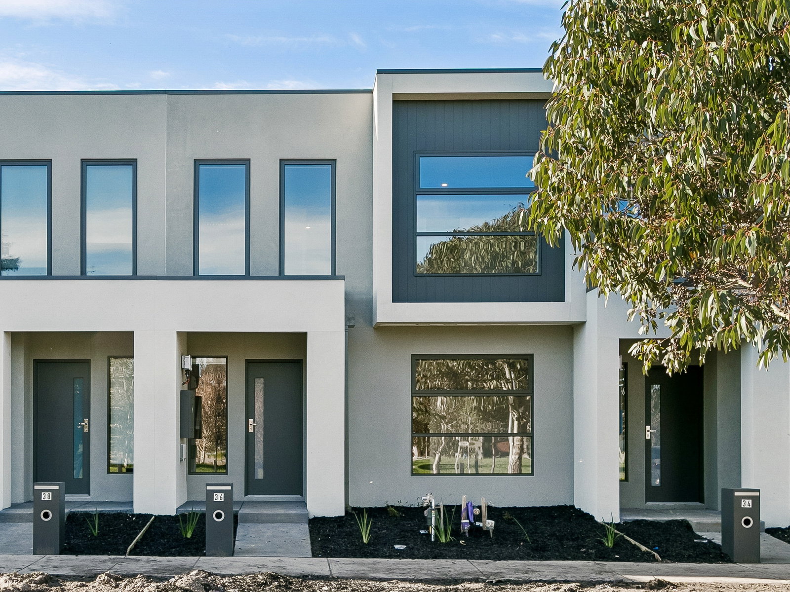 Main listing image for 36 Haines St, Cranbourne East  VIC  3977