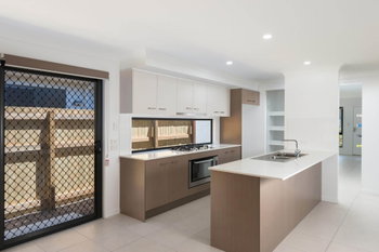 Image 4 for 7 Pheasant Lane, Redbank Plains  QLD  4301