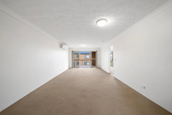 Image 4 for 4/52 Kitchener St, Coorparoo  QLD  4151