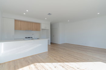 Image 3 for 13 Rhynhurst St, Clyde North  VIC  3978