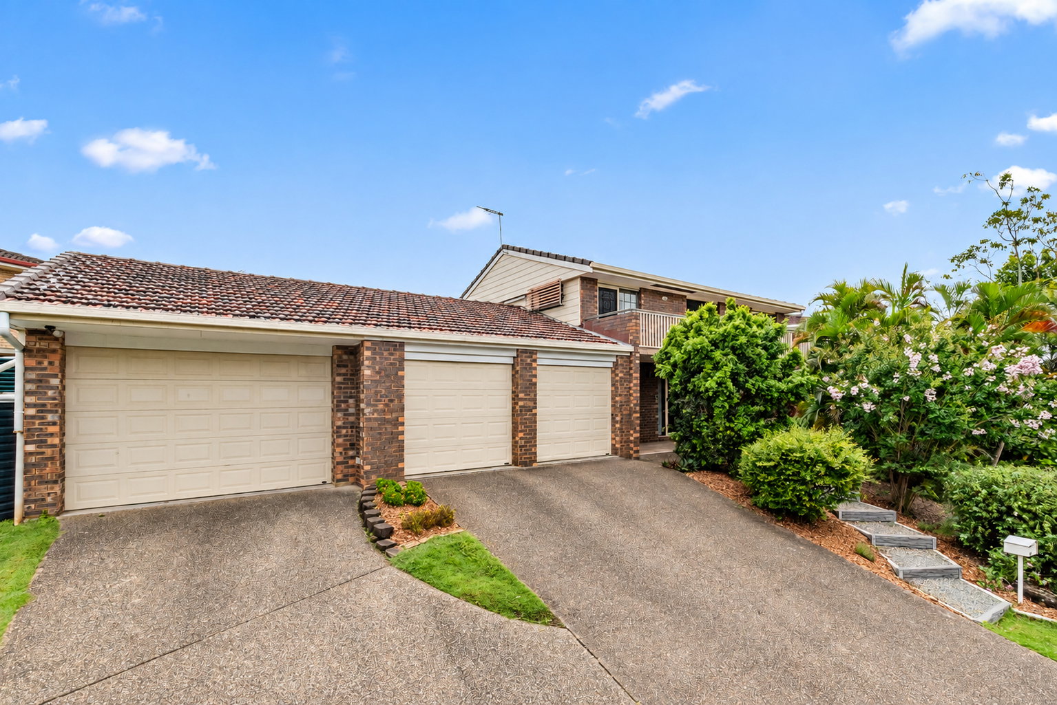 Main listing image for 30 Birra St, Chermside West  QLD  4032
