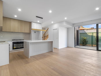 Image 3 for 7 Epping St, Hadfield  VIC  3046