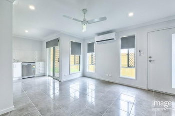 Image 3 for 2/63 Miriam St, Karalee  QLD  4306