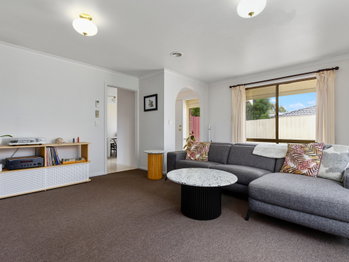 Image 3 for 25 Sunbird Cres, Hoppers Crossing  VIC  3029