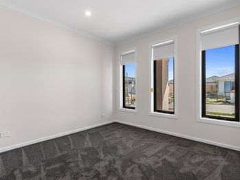 Image 6 for 13 Frittata St, Donnybrook  VIC  3064