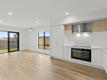 Image 4 for 11 Rotunno Dr, Charlemont  VIC  3217