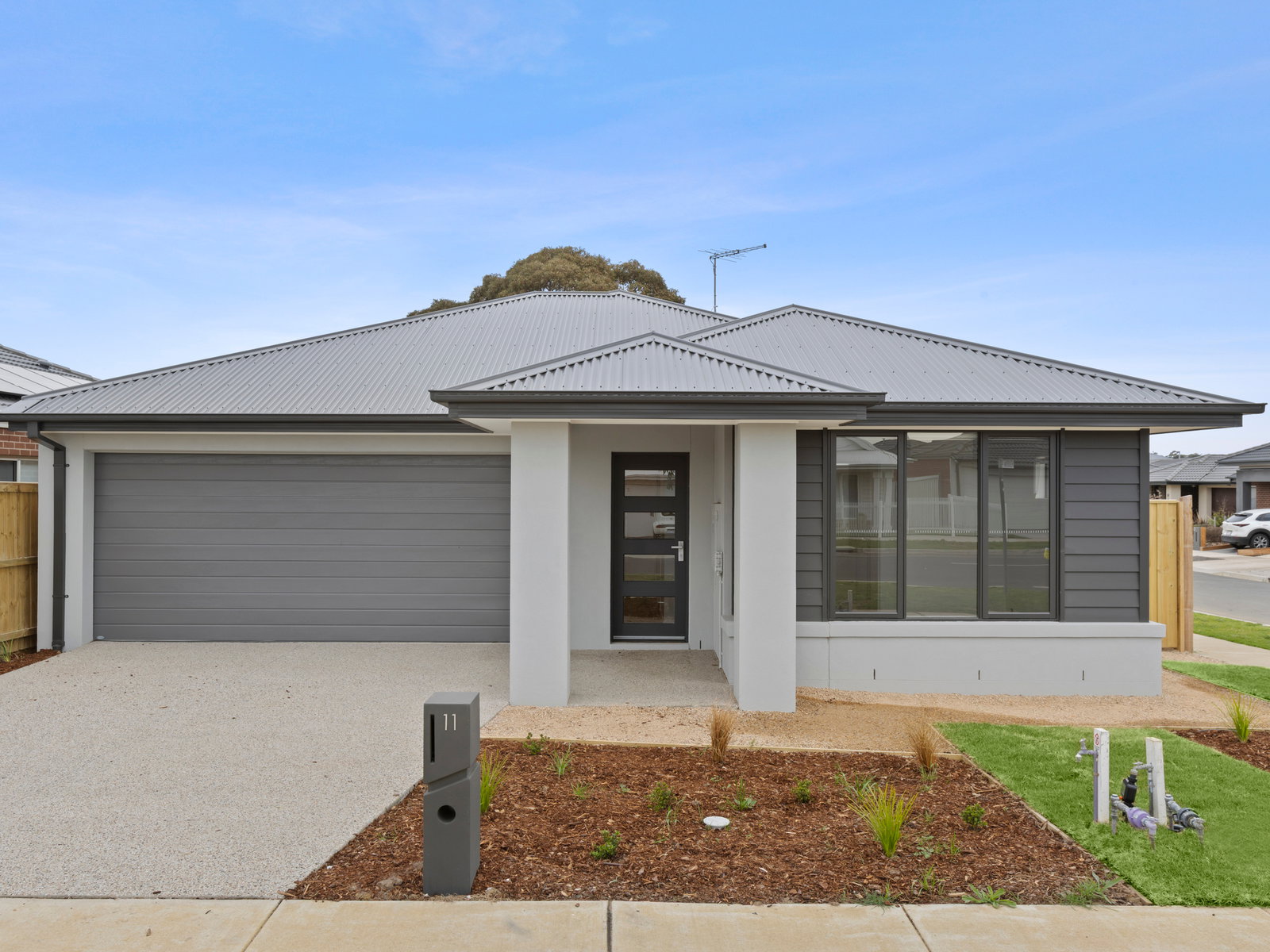 Main listing image for 11 Rotunno Dr, Charlemont  VIC  3217